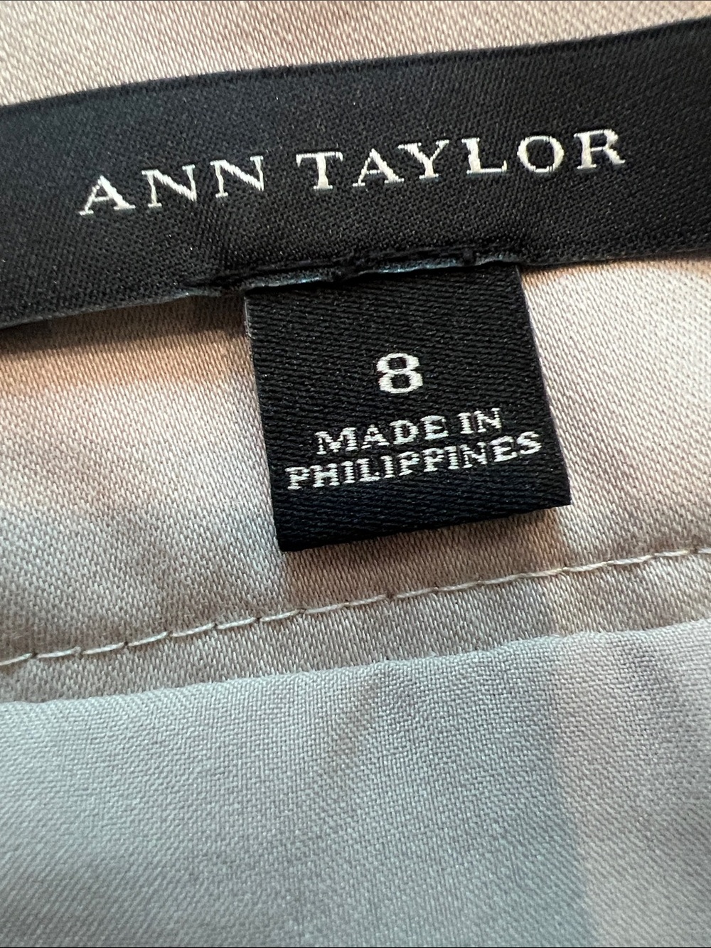 Ann Taylor Classic Women's Beige Pencil Skirt Size 8 - Picture 3 of 5